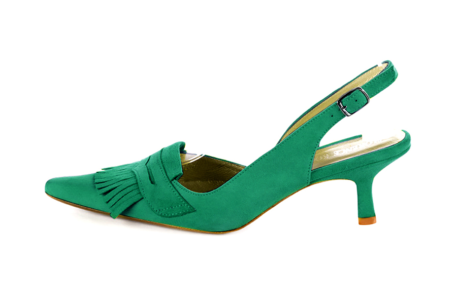 French elegance and refinement for these emerald green dress slingback shoes, 
                available in many subtle leather and colour combinations. Fans of originality will appreciate the fringes and the "Offbeat Rock" side.
To be personalized or not, with your materials and colors.  
                Matching clutches for parties, ceremonies and weddings.   
                You can customize these shoes to perfectly match your tastes or needs, and have a unique model.  
                Choice of leathers, colours, knots and heels. 
                Wide range of materials and shades carefully chosen.  
                Rich collection of flat, low, mid and high heels.  
                Small and large shoe sizes - Florence KOOIJMAN